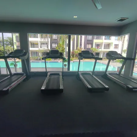 Ipoh Manhattan Water Park Pool View Cozy Homestay Exterior photo